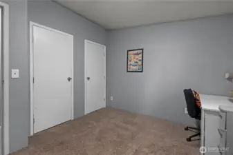 Bedroom 2 - photo 2