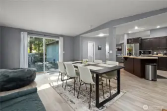 Family Room photo 2