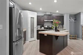 Kitchen photo 2