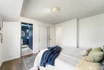 You can see the Jack n Jill bathroom peeking through