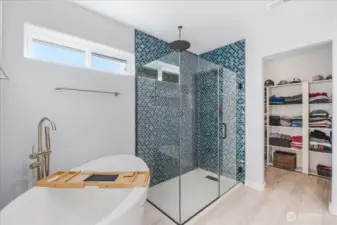 Primary bath - luxury vinyl floors