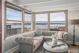 Now that we've had a preview, let's go back to the living room and take a more thorough look at this home above Old Town with views of Commencement Bay both upstairs and on the main.