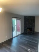 Living room / balcony