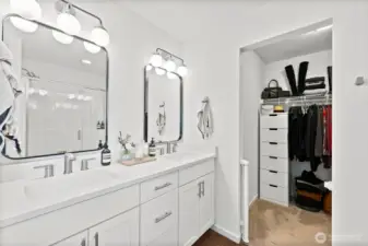 Primary 5 Piece Bath