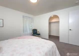 Looking to walk-in closet.