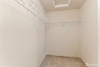 Walk-in Closet