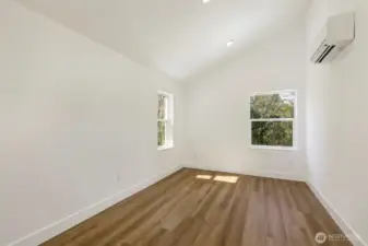 Large 2nd Bedroom