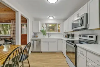 Updated Kitchen w/eating area