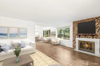 Virtually Staged Living