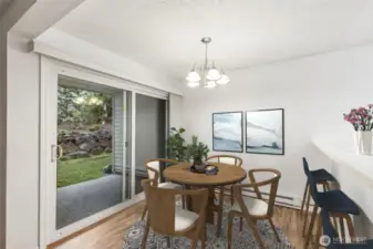 Virtually Staged Dining