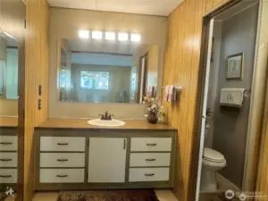 Primary suite bath.