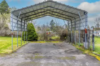 RV/Boat/Carport