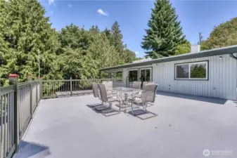 780 square foot deck