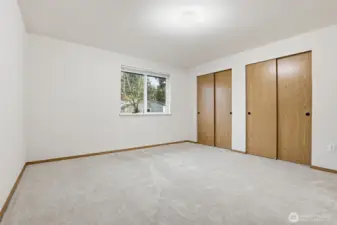 Primary Bedroom 16216