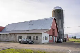 Parlor and hip-roof barn