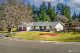 Welcome home to this charming, turn-key rambler in a quiet, cul-de-sac location.
