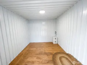 Welcome to Seashore Villa! Private Community Beach & Pool, in desirable Boston Harbor in Olympia, WA