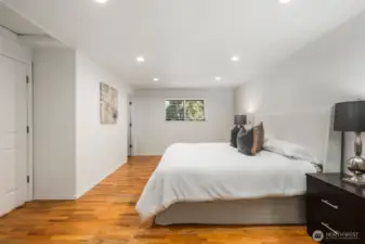 Primary bedroom (upstairs)
