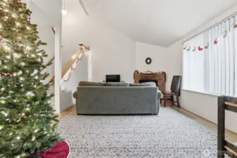 306 Living Room from Entry