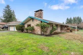 What a great one level home, beautifully maintained and in a wonderful neighborhood!