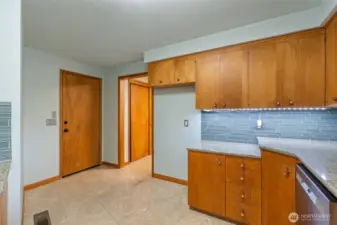 Perfect spot for a coffee bar or wine fridge!