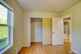 The west guest bedroom.