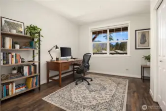 Perfect office or 3rd bedroom gives plenty of options.