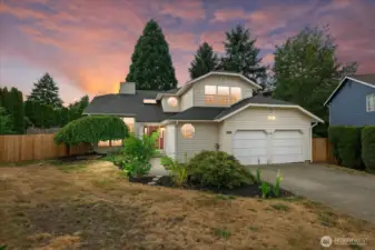 Welcome to your new home. With 3 bedrooms plus office/flex space, 2.5 baths, there's plenty of room for working and living.