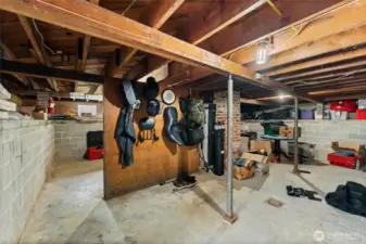 BASEMENT STORAGE