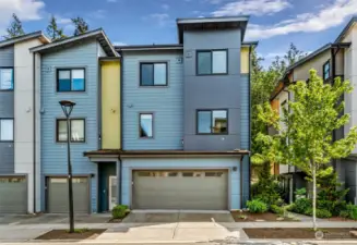Don't miss this modern townhome in great location