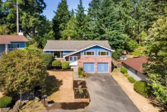Drone, front of house