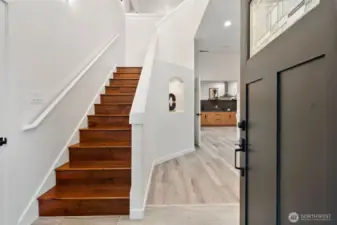 As you enter the manii level