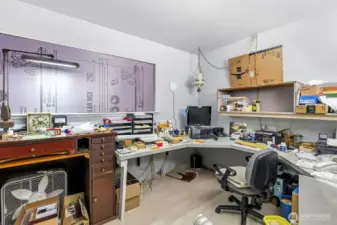 Den/Office off of Primary Bedroom