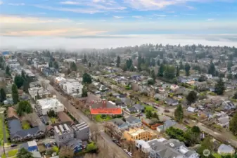 Perfect location between the Admiral and the Alaska Junction.