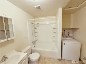 6604 Bathroom