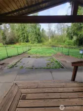 The DogYard. Room to run and play. Dogs deserve it.