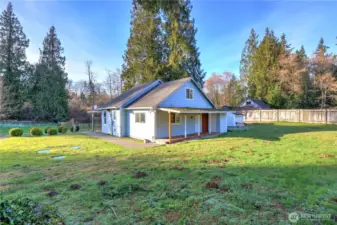 Make this your home!