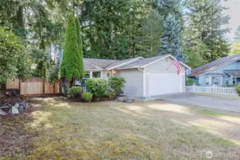 Come see this nicely maintained house.