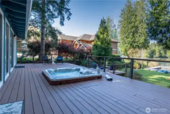 Spacious entertaining deck with hot tub