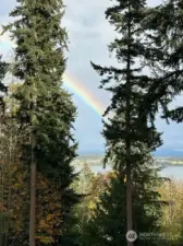 Fabulous views of the bay, Barnum Point, Stanwood and the Cascade mountains.