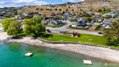 Community beach access on the lake