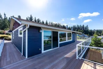 Wrap around deck