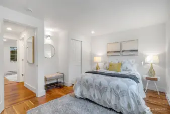 Lots of storage and dresser space