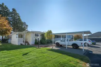 1608 N Western Space # 27