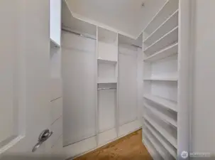 2nd bedroom has it's own custom walk-in closet