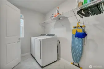Large laundry room ~