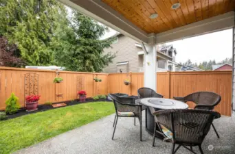 Covered back patio means you can enjoy the outdoors all year long!