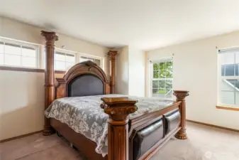 primary bedroom(king size bed pictured)