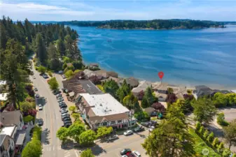 Marker indicates close proximity to the vibrant village with cafes, classic movie theatre, spa, and shopping.
