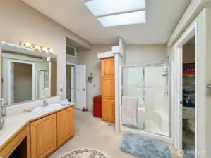separated shower
